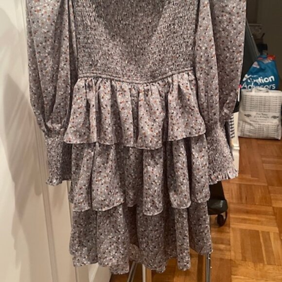 Peasant Dress - Picture 2 of 4